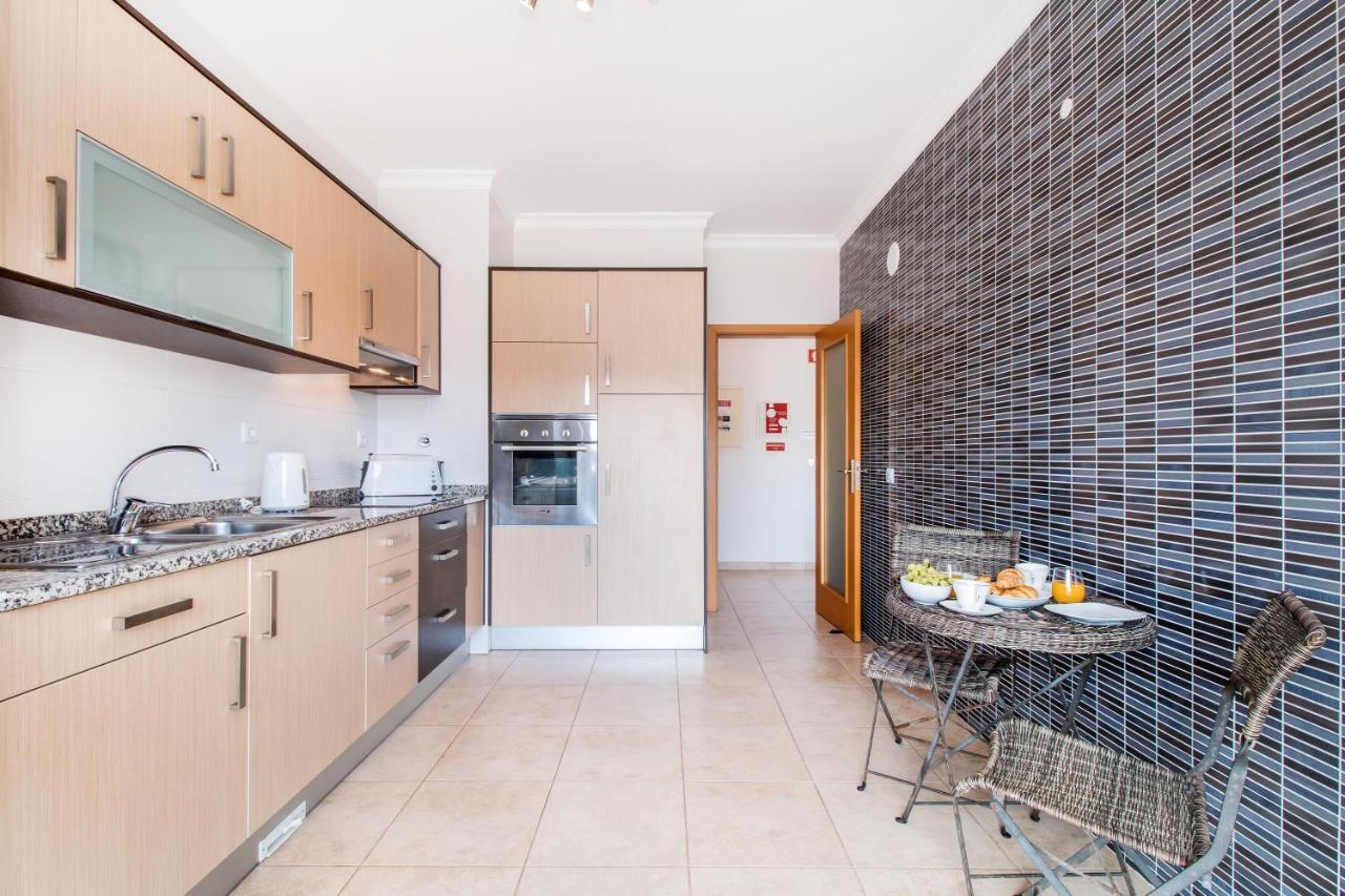 Quinta Das Palmeiras Apartment ลากอส ภายนอก รูปภาพ