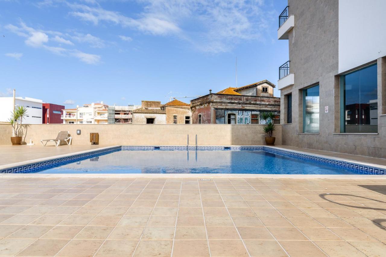 Quinta Das Palmeiras Apartment ลากอส ภายนอก รูปภาพ