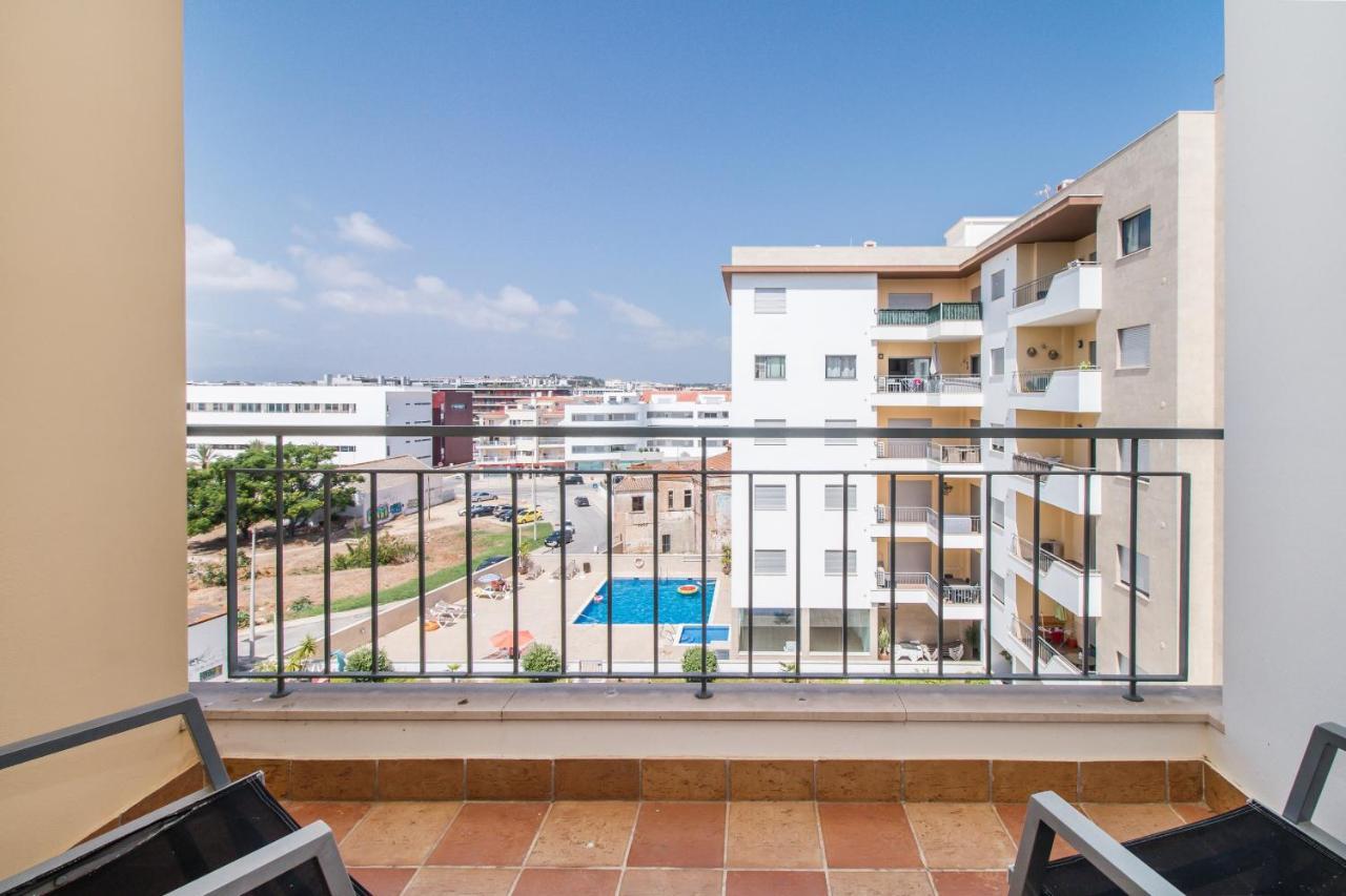 Quinta Das Palmeiras Apartment ลากอส ภายนอก รูปภาพ