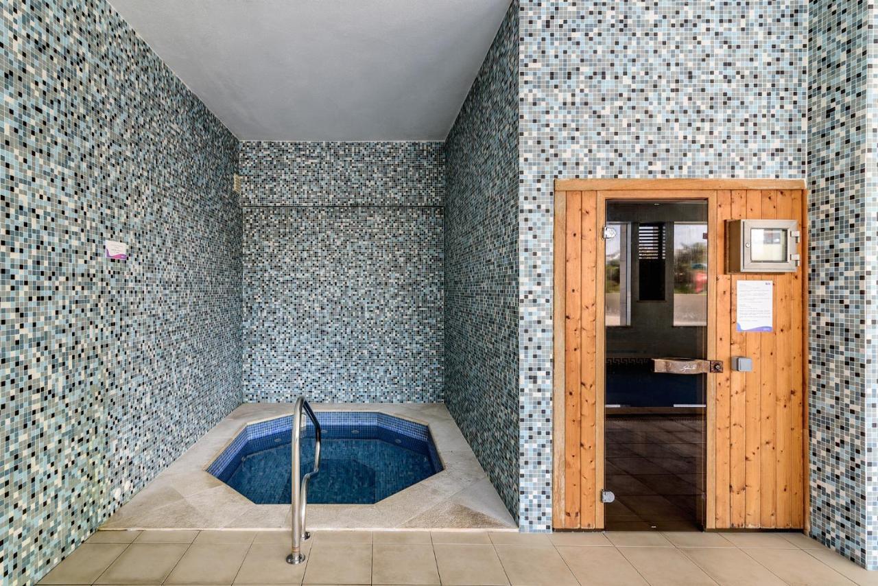 Quinta Das Palmeiras Apartment ลากอส ภายนอก รูปภาพ